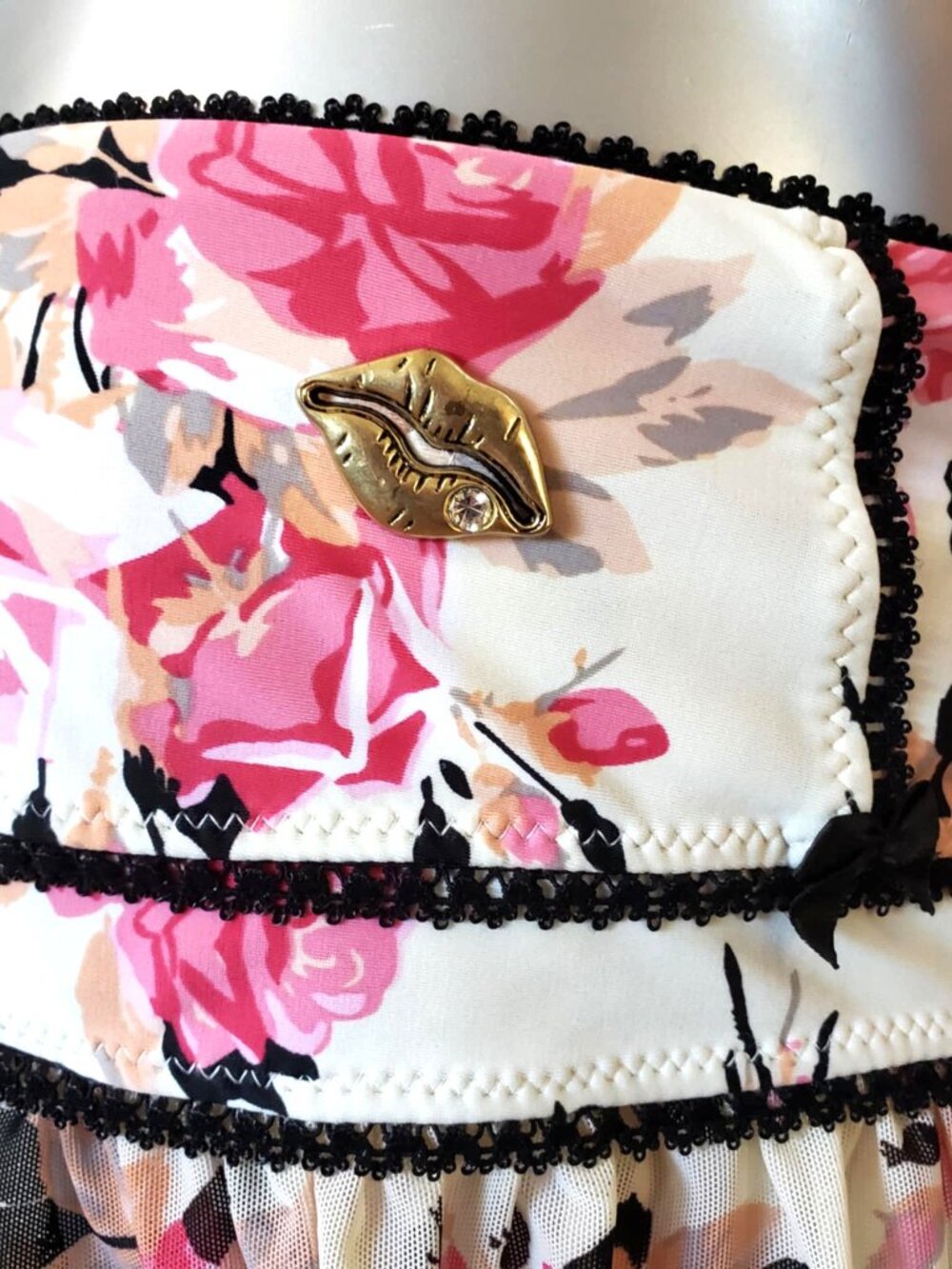 $SOLD$ Vintage Betsey Johnson Gypsy Rose Bikini Skirt Pink Floral Lace Swimsuit - Picture 14 of 15